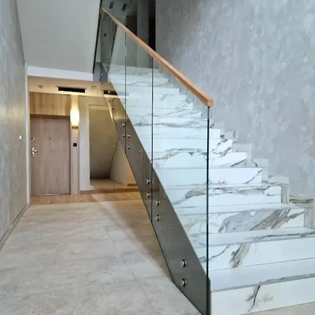 Kaszmirowy - Daire *